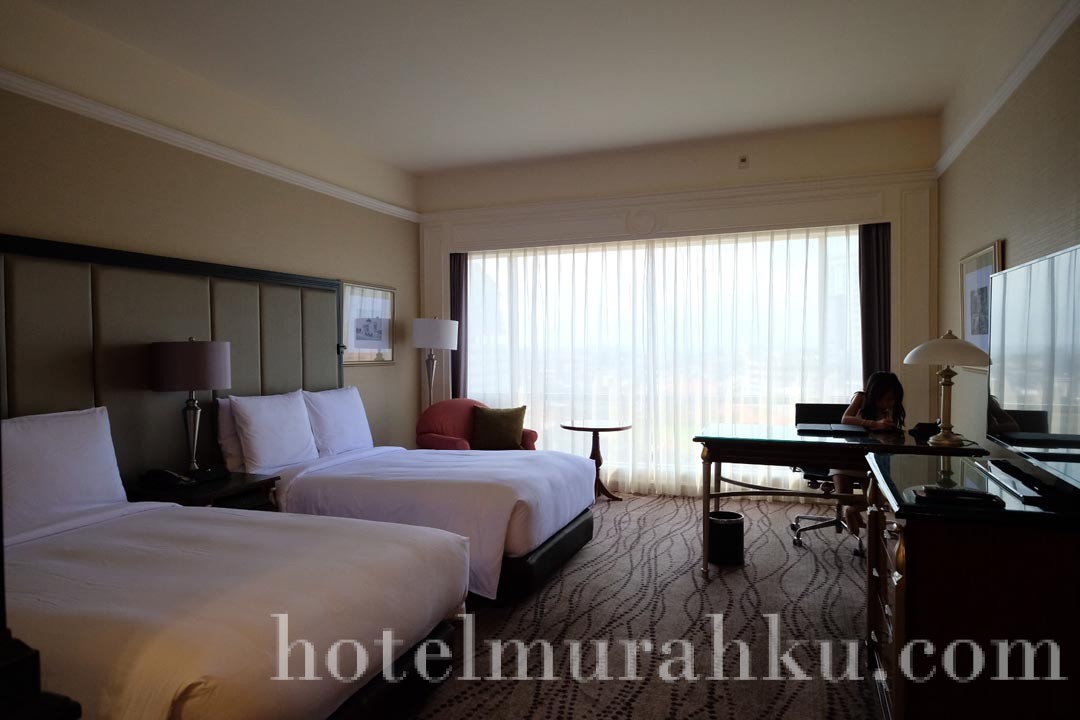 JW Marriott Hotel Room Surabaya